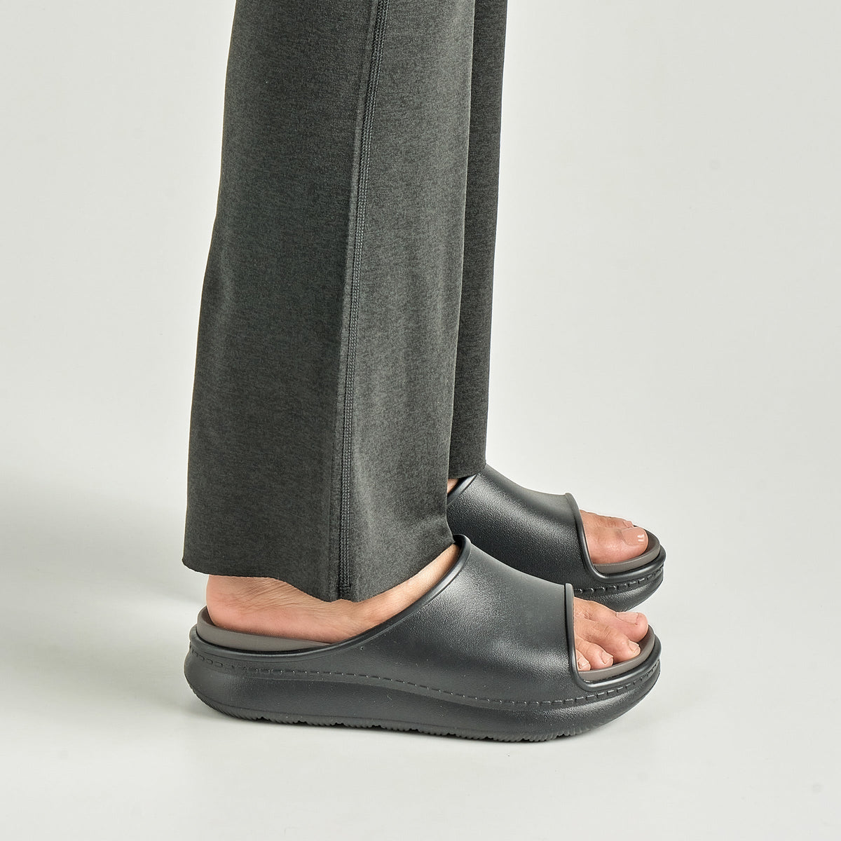 Devyn Black Molded Dansko Women