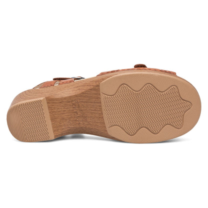 Season Camel Full Grain Dansko Women