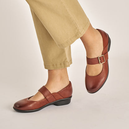 Collette Russet Burnished Nubuck Dansko Women
