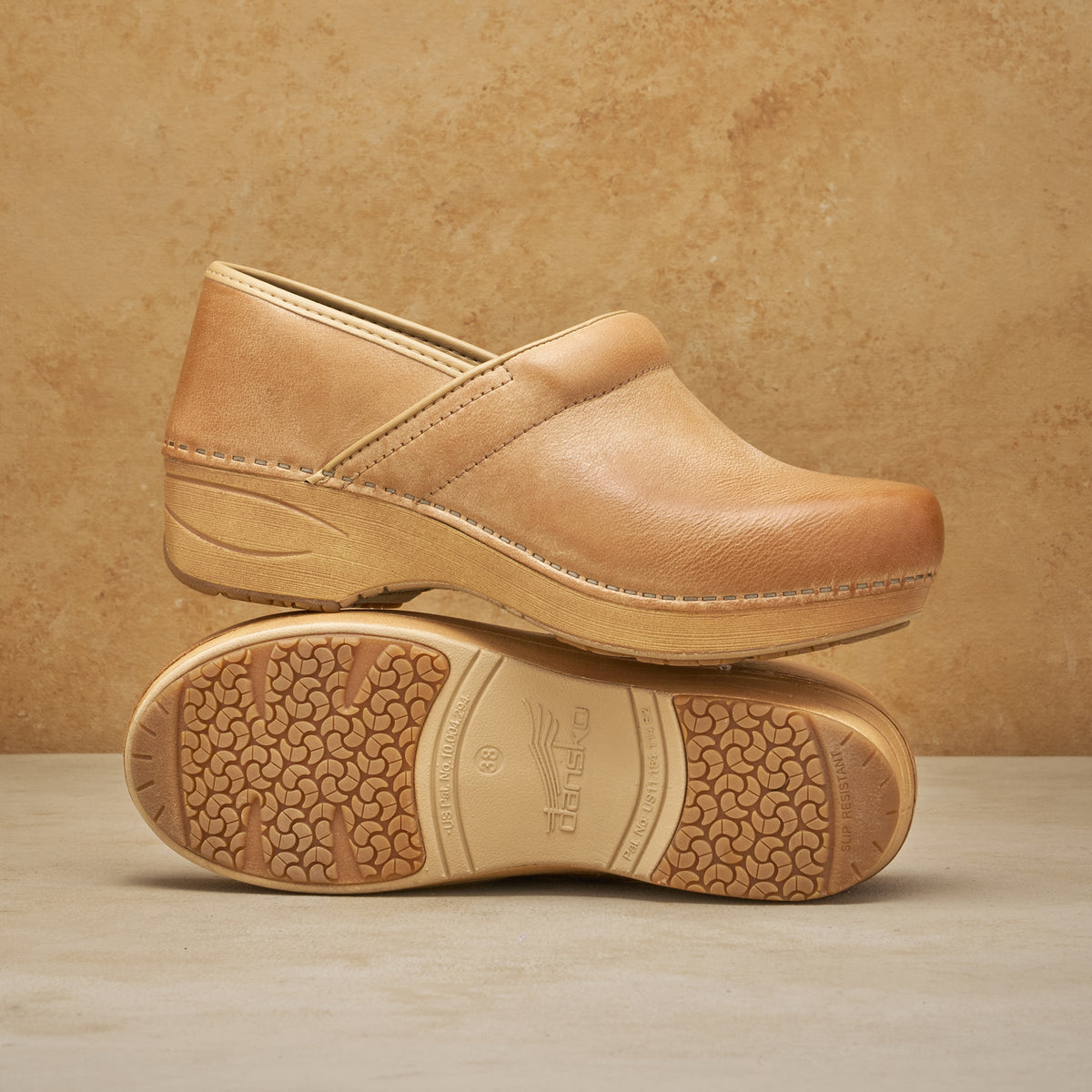 Wide XP 2.0 Honey Distressed Dansko Women|For Work