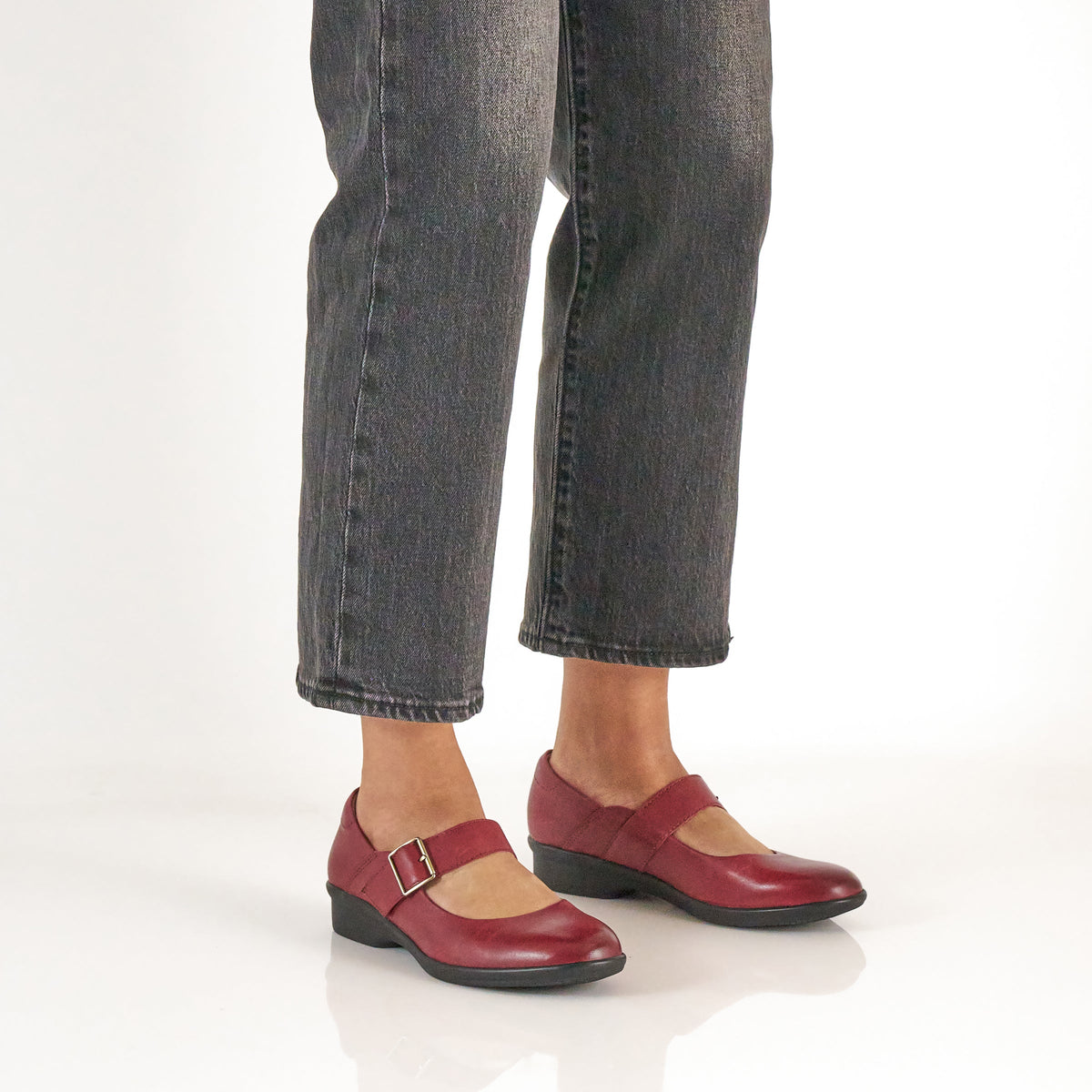 Collette Wide Red Burnished Nubuck Dansko Women