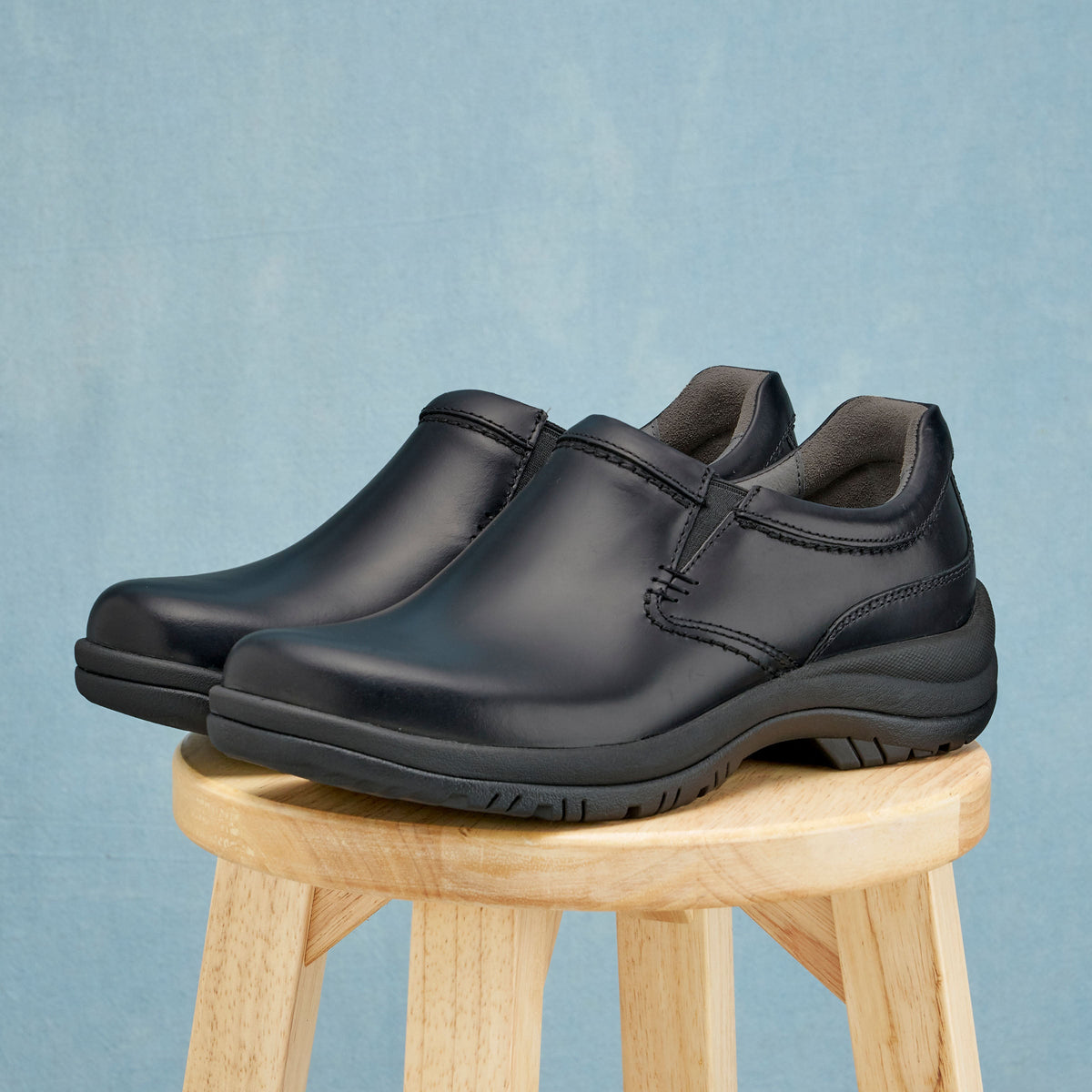 Wynn Black Leather Dansko Men|For Work
