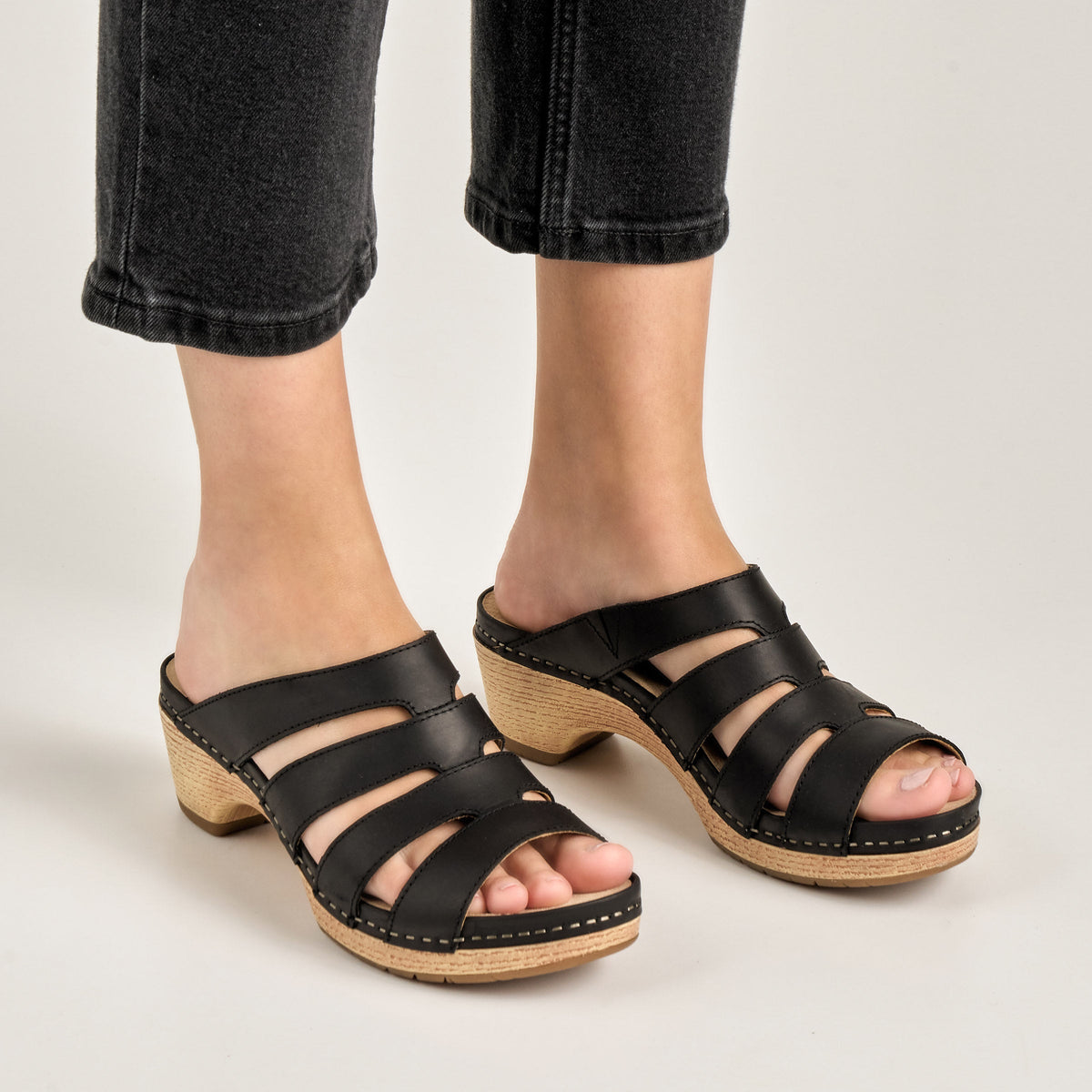 Lyndi Black Oiled Pull Up Dansko Sale|Women