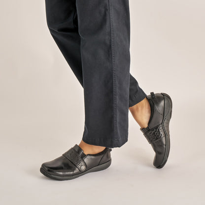 Sallie Black Waxy Burnished Dansko For Work|Women