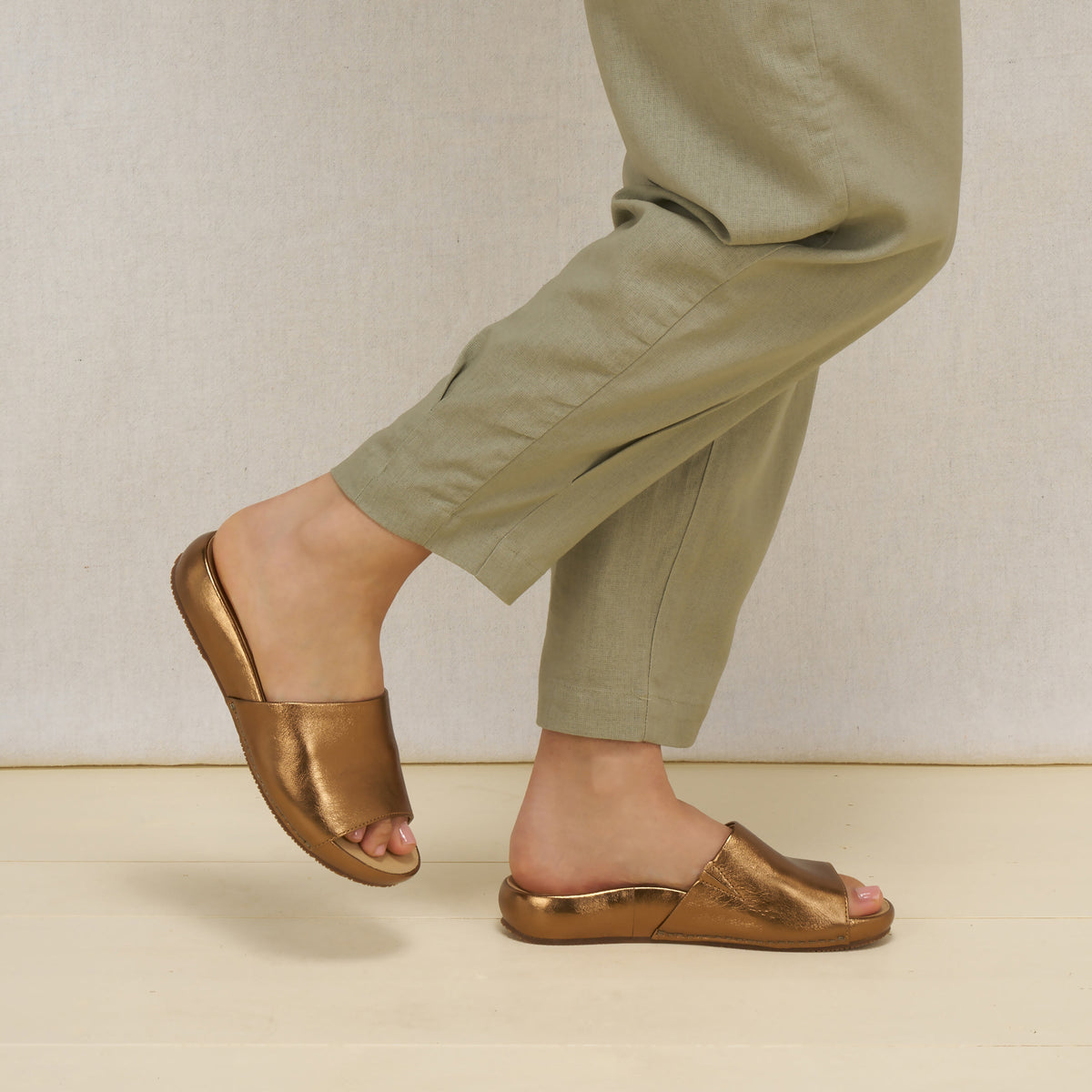 Twyla Bronze Metallic Dansko Sale|Women