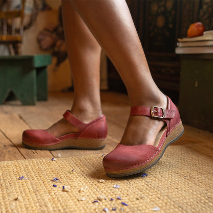 Mae Red Burnished Suede Dansko Sale|Women